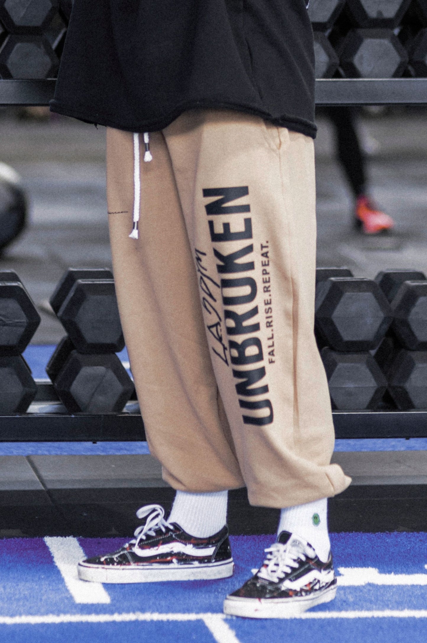 Pantalone Over UNBROKEN