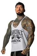 Camiseta sin mangas al atardecer