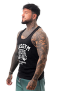 Camiseta sin mangas al atardecer