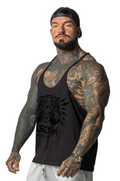 Camiseta sin mangas al atardecer