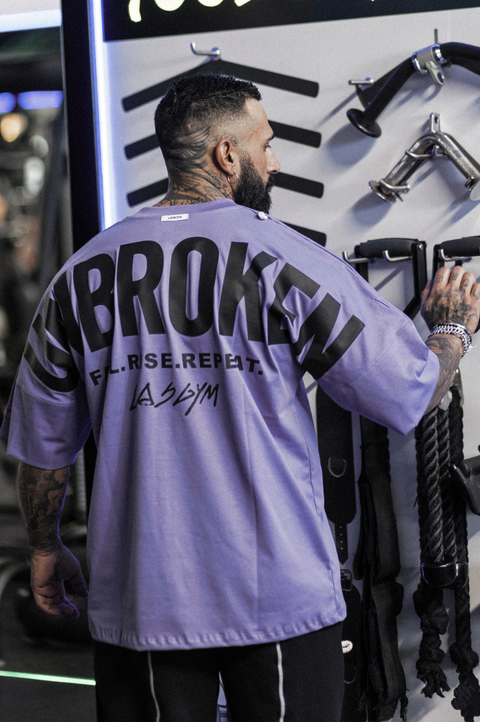 UNBROKEN SuperOver T-shirt