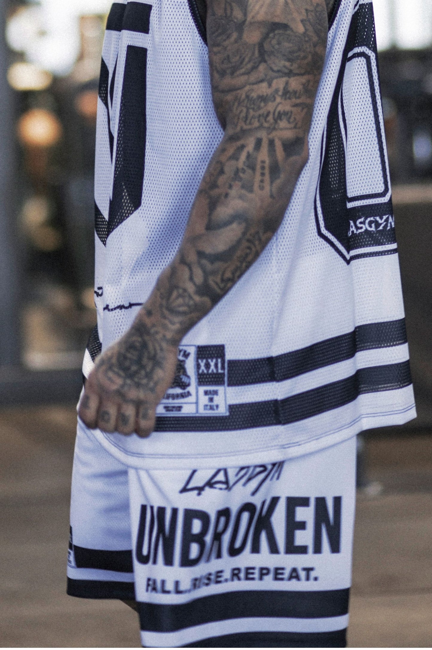 Shorts Tecnico Over UNBROKEN